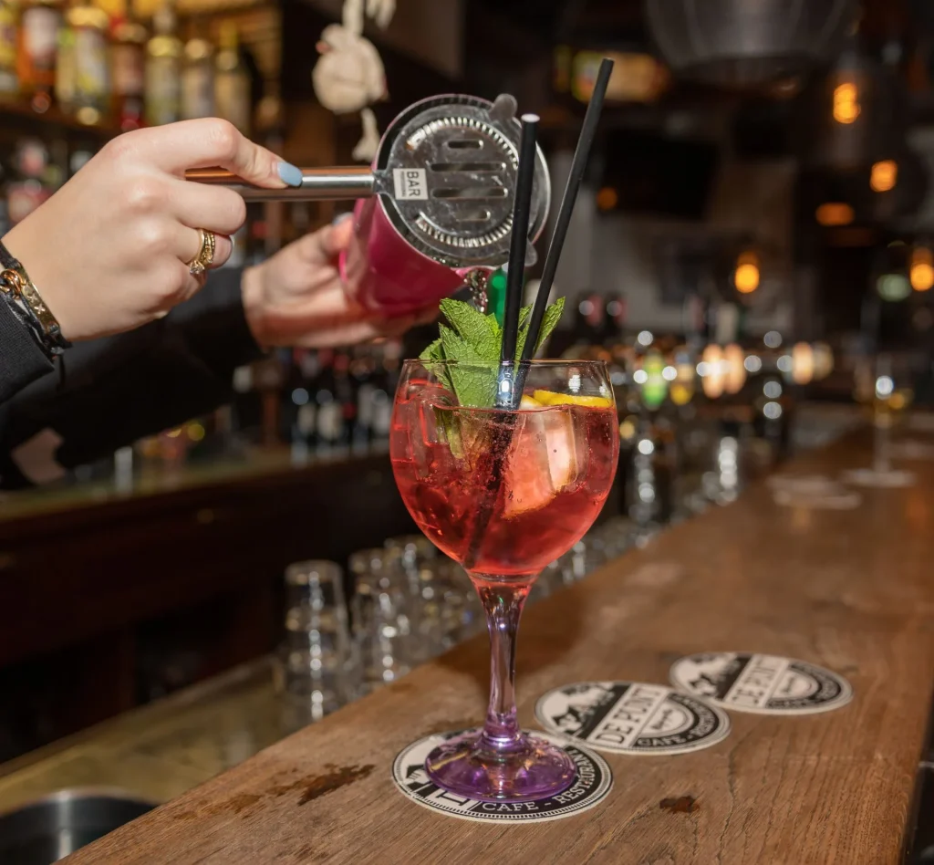 Dranken De Punt Baambrugge